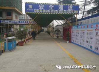 1512021723111618.jpg 22.jpg