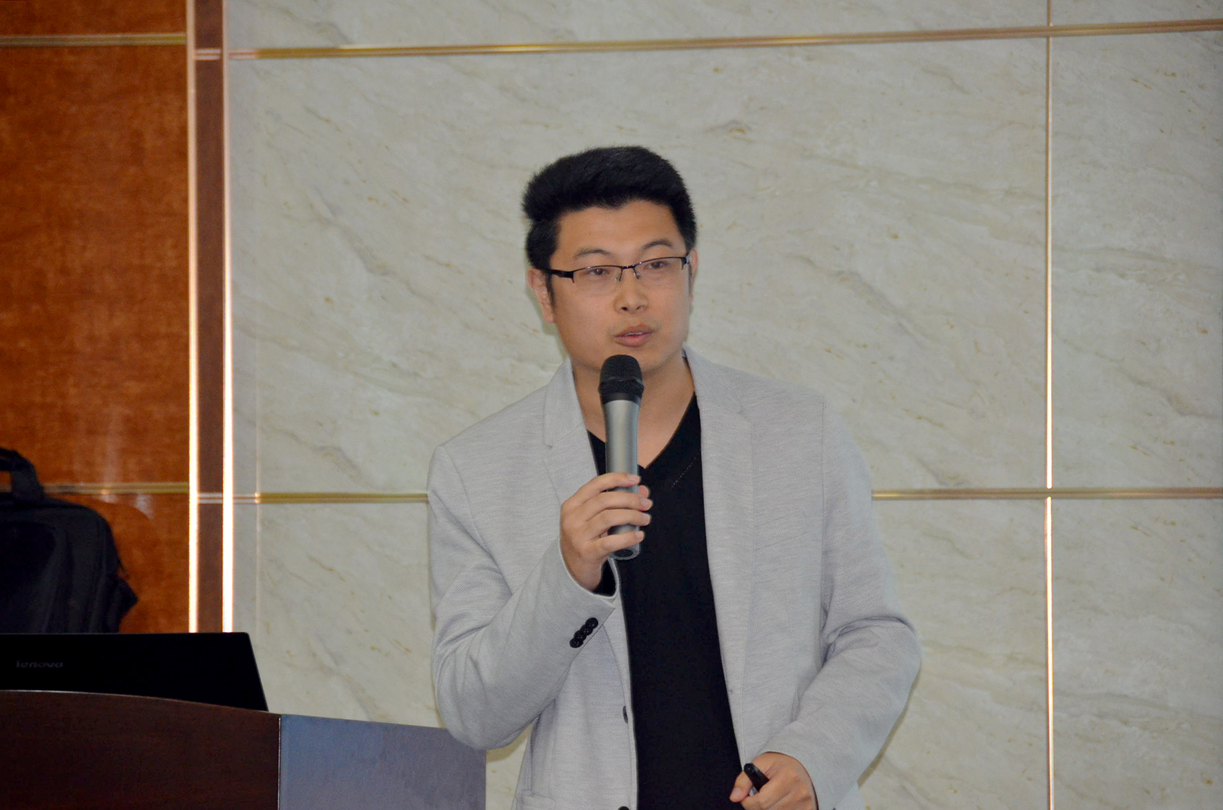 1539596971144726.jpg 9.jpg