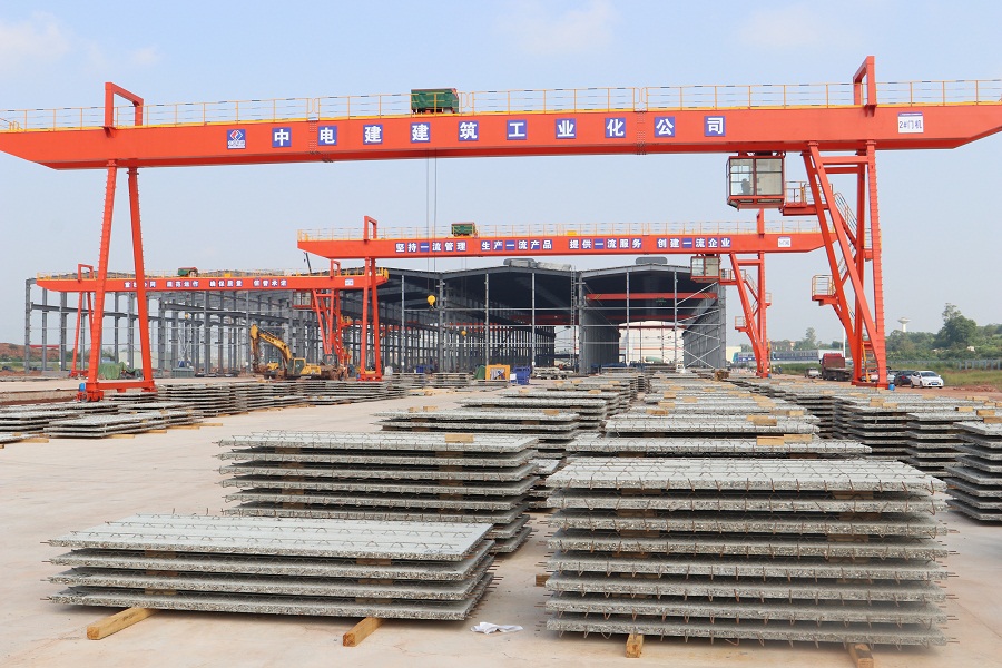 1558575923796506.jpg PC构件堆场.JPG