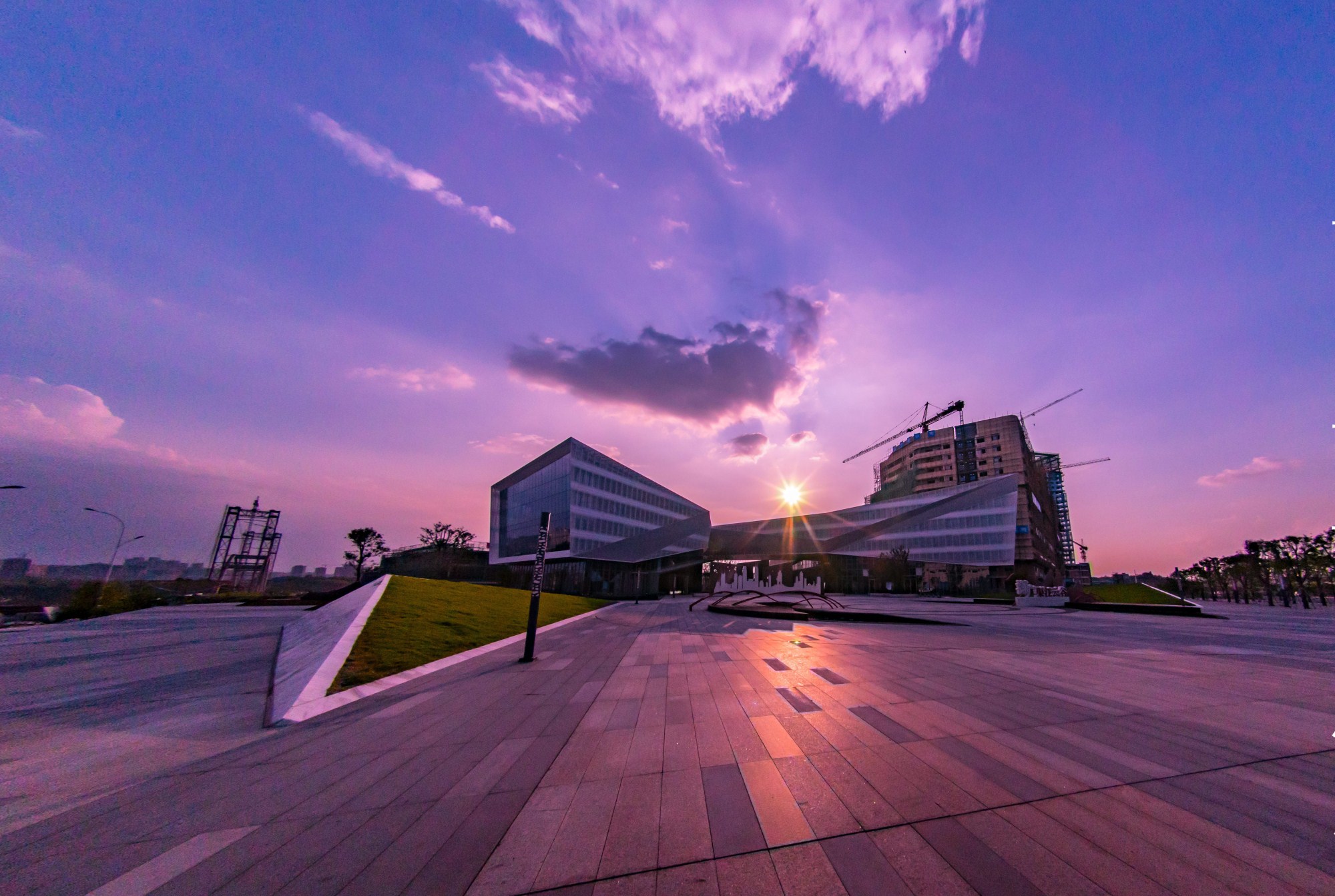 1563502291845550.jpg 6深广·渠江云谷实景图-展览馆_副本.jpg