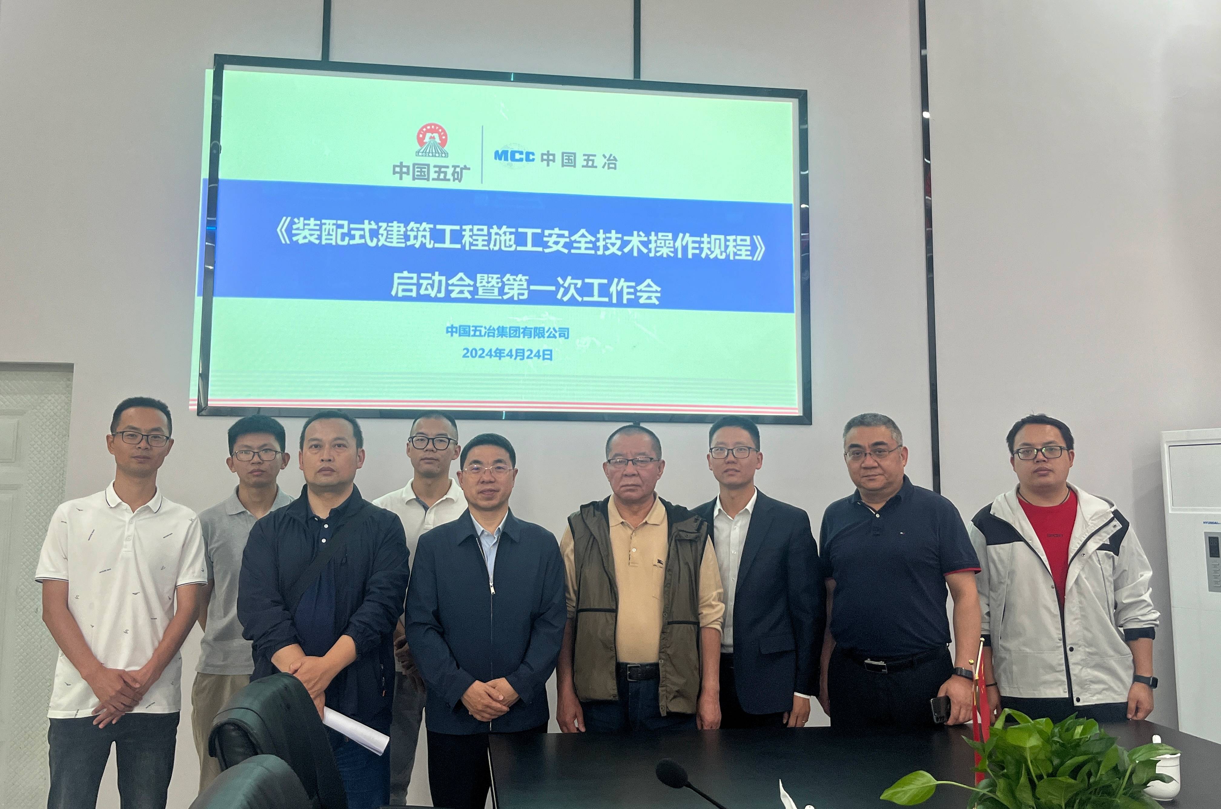 1714095139141174.jpg 1901DCC2A0F8E196BA1514F360FC81CB.jpg