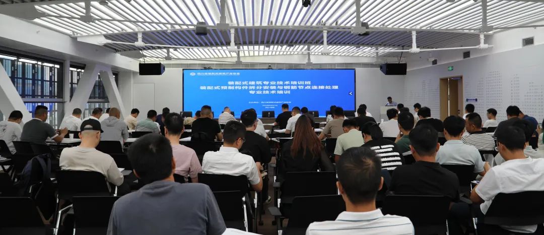 1735893477890101.jpg 225cf865aa0e05a0a9a994011e9644dd.jpg